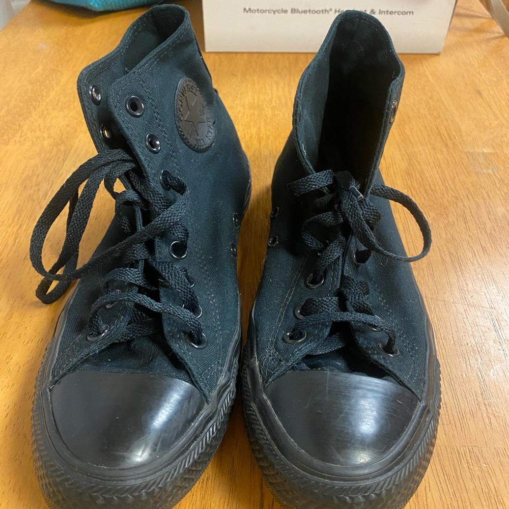 Converse Chuck Taylor’s